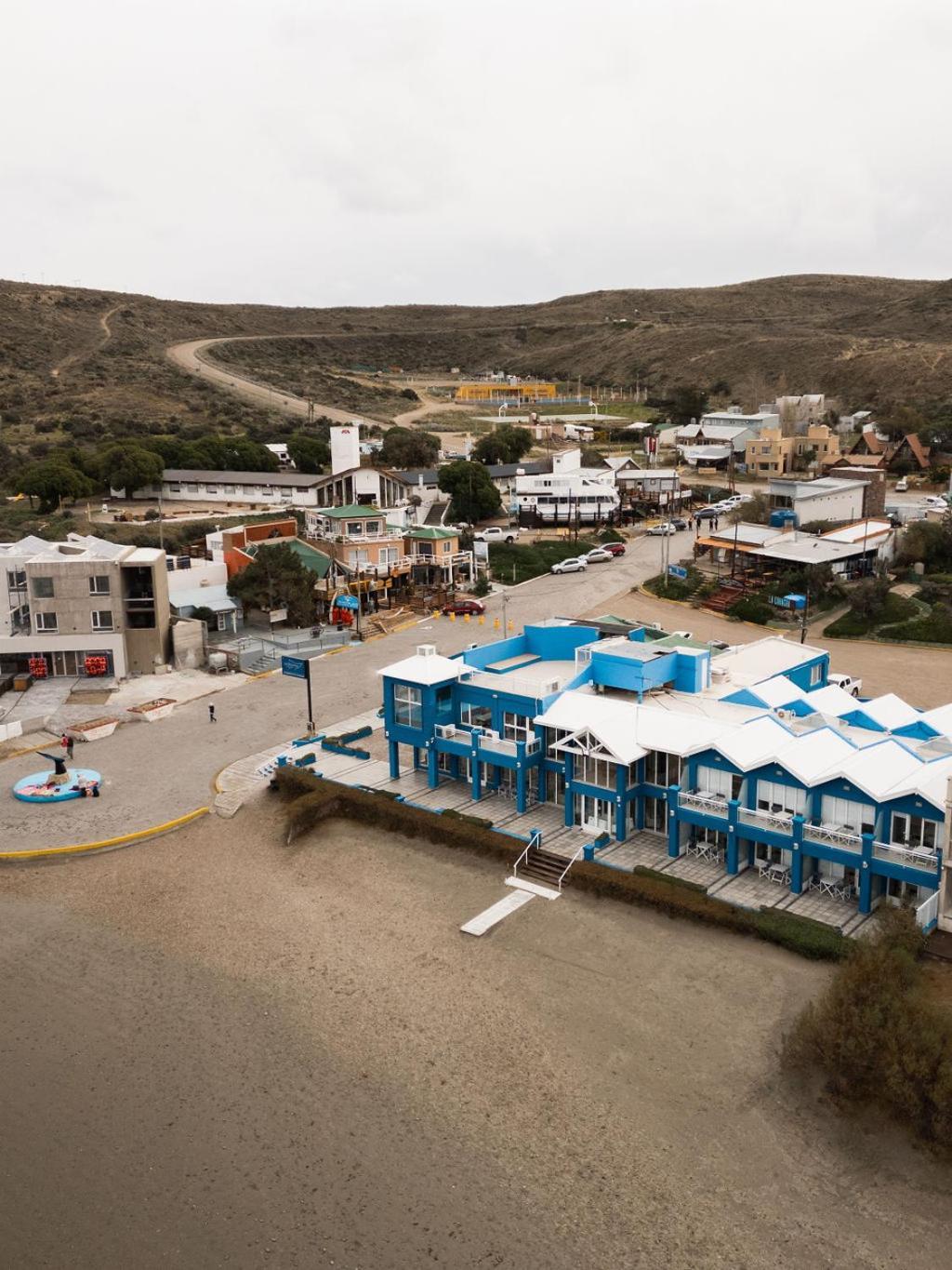 Rayentray Las Restingas Hotel De Mar Puerto Pirámides Екстериор снимка