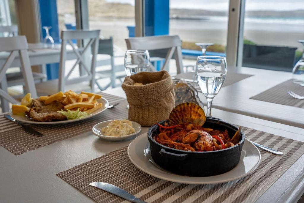 Rayentray Las Restingas Hotel De Mar Puerto Pirámides Екстериор снимка