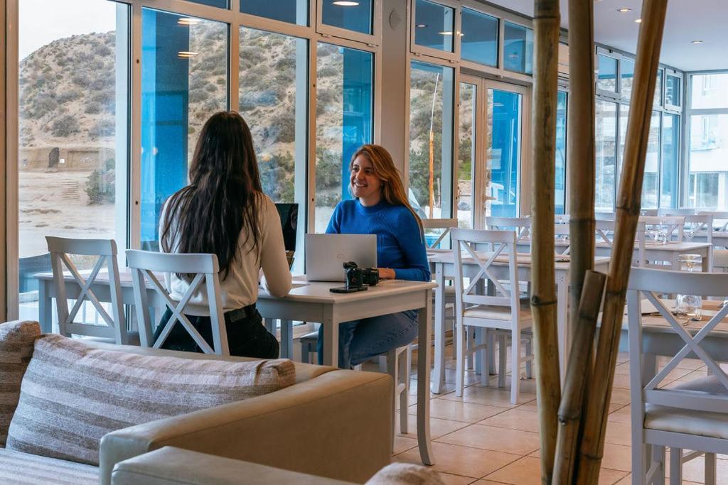 Rayentray Las Restingas Hotel De Mar Puerto Pirámides Екстериор снимка