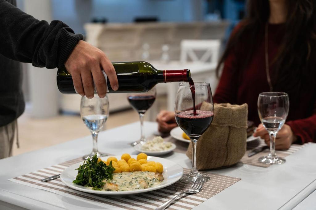 Rayentray Las Restingas Hotel De Mar Puerto Pirámides Екстериор снимка