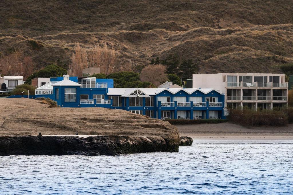 Rayentray Las Restingas Hotel De Mar Puerto Pirámides Екстериор снимка