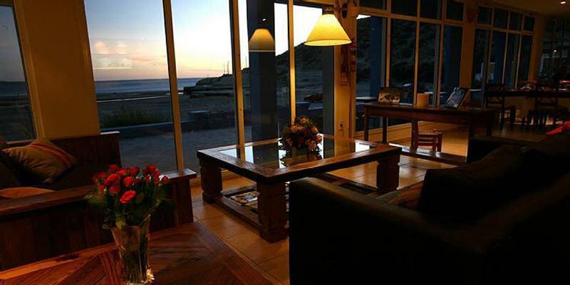 Rayentray Las Restingas Hotel De Mar Puerto Pirámides Екстериор снимка